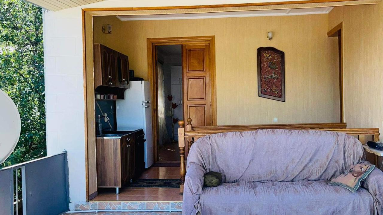 Belas House With Terrace Koutaïssi Chambre photo
